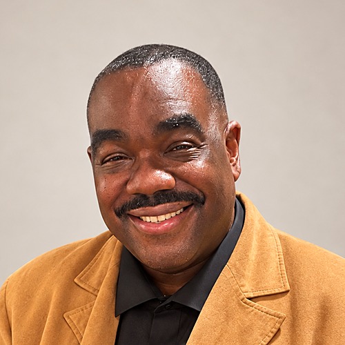 Headshot of Marcus Girard